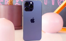 Choáng với giá iPhone 14 series hàng lock, thấp nhất không tới 9 triệu đồng