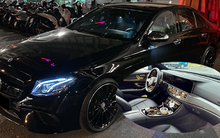 Kèo 'làm giàu không khó': Mercedes E 300 mạ vàng, dát kim cương hết 400 triệu, người bán rao lại đắt hơn giá thị trường cả tỷ đồng