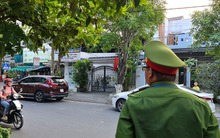 CLIP: Khám xét nhà Chủ tịch UBND quận Cẩm Lệ