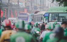 Tài xế công nghệ vượt đèn đỏ, đi ngược chiều sẽ bị khoá tài khoản vĩnh viễn