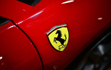 Ferrari mất 'chất': Tuyên bố không bao giờ làm ô tô điện rồi quay xe cháy bánh, tất cả thiết kế và trải nghiệm không còn trong lĩnh vực mới