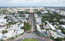 Bạc Liêu: Gần 20 năm không thể thông tuyến vì hai căn nhà ‘nằm chình ình' giữa đường