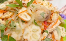 Gỏi gà măng cụt thành trend, măng cụt xanh được săn lùng