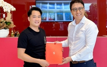 Chỉ trong 24h mà đại gia Hoàng Kim Khánh khoe liền 2 xe khủng mới mua chính hãng: Ferrari 'đẹp và độc nhất', Porsche về sớm bất ngờ