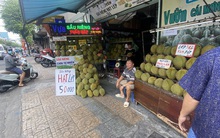 Bóc mẽ chiêu bán sầu riêng 50.000 đồng/kg tại TP HCM