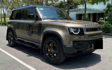 Land Rover Defender độ hàng ghế sau sang như S-Class, chủ xe rao bán rẻ hơn giá thị trường khoảng 600 triệu đồng