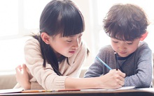 Ông bố kể chuyện con học cấp 1 được IELTS 6.0 gây tranh cãi