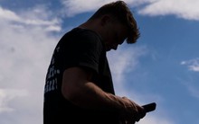 Cú sốc đầu đời của một phần nước Mỹ: Thiếu TikTok, nhiều người mất 70% thu nhập, bị cô lập với phần còn lại của thế giới