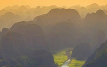 Khách nước ngoài liệt kê 15 lý do để bỏ lại tất cả đằng sau và tới thăm 'viên ngọc tiềm ẩn' ở Việt Nam