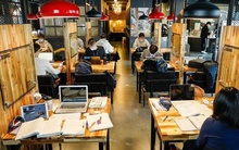 Ngán ngẩm với khách ngồi ''dai'', quán cà phê tìm mọi cách đuổi khéo