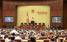 Ngày 24/5, Quốc hội thảo luận tại hội trường về hai dự án Luật và nhiều nội dung khác