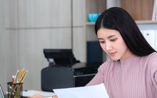 Vì sao Gen Z đi làm không cầm nổi lương về?