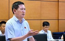 "Sửa cái hàng rào cũng phải chờ vốn đầu tư công"