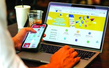 Vì sao người dân ngày càng ít dùng tiền mặt?