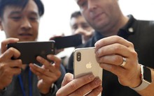 Dấu hiệu nhận biết người 'giàu ngầm': Không dùng ốp lưng điện thoại!