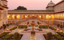 Bên trong khách sạn sang trọng bậc nhất thế giới