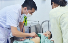 Bé trai 3 tuổi suýt mất mạng vì căn bệnh hay gặp khi thời tiết nắng nóng