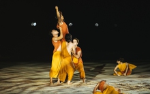 Thiên nhiên tuyệt mỹ và con người "hòa vào làm một" tại show diễn nghệ thuật "độc nhất vô nhị" ở Côn Đảo