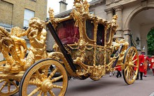 'Cỗ xe vàng ròng' trong lễ đăng quang Vua Charles: Bí ẩn đằng sau bảo vật quốc gia 260 năm tuổi