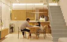 Ngôi nhà có tuổi đời 70 năm 'lột xác' thành không gian hiện đại