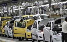 Đề nghị giảm 2% thuế VAT với ô tô trong nước