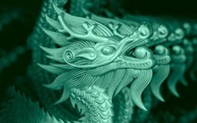 Quỹ tỷ USD của Dragon Capital liên tục bán ra cổ phiếu, tiền mặt tăng thêm hơn nghìn tỷ đồng chỉ sau 2 tuần
