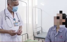 Giun đũa chó mèo 'đào hầm' trong da từ thói quen nhiều người vẫn làm hàng ngày