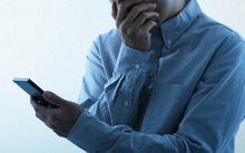 Chuyên gia: Nếu thấy điện thoại bất ngờ không gọi được, bạn có thể đã rơi vào "chiêu lừa 15 phút"