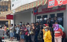 Nỗi ám ảnh từ những 'camera chạy bằng cơm'