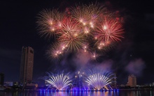 Màn tranh tài đẳng cấp giữa Úc và Ý khiến khán giả vỡ òa cảm xúc trong đêm pháo hoa thứ 3 ở Đà Nẵng