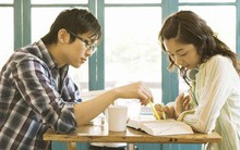 4 lời nói, cử chỉ nhỏ giúp nhìn thấu một người