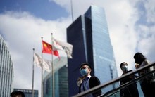 Giới tài chính Trung Quốc giấu lối sang chảnh