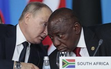 Khối BRICS muốn ra mắt đồng tiền chung, sẵn sàng 'ngăn chặn' sự thống trị của đồng USD