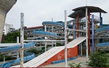 Cảnh hoang tàn của Công viên nước Đại Thế Giới nổi tiếng một thời ở TP.HCM