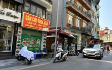 Chủ nhà ở Hà Nội hết thời “hét giá”: Giá thuê 9 triệu vẫn treo biển cả tháng