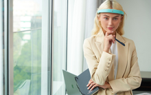 Startup Việt sáng chế vòng đeo đầu AI giúp ngủ ngon giá 490 USD/chiếc, gọi vốn thành công từ Samsung Ventures