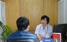 Cặp song sinh khác nhau kiểu tóc và sự thật khiến ông bố ngã ngửa