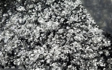 Loại nguyên liệu quan trọng bậc nhất trong xe điện nhưng lại bị các nhà xuất "bỏ rơi", Trung Quốc đã âm thầm nắm giữ đến 98% sản lượng