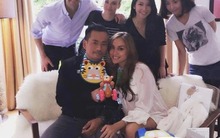 Tỉ phú sòng bài Châu Trác Hoa sa cơ, dàn hậu cung có lao đao?