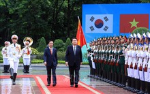 Chủ tịch nước Võ Văn Thưởng chủ trì Lễ đón Tổng thống Hàn Quốc Yoon Suk Yeol