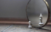 Tốt nghiệp đại học hàng đầu đi bán thịt lợn, kỹ sư công nghệ đi làm shipper: Buông bỏ được sĩ diện, không câu nệ tiểu tiết, ắt sẽ thành công!