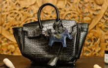 Bạn gái 'thèm' túi Hermès Birkin, chàng trai tự tay làm và cái kết ngoài sức tưởng tượng
