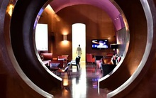 Người đàn ông ở khách sạn 5 sao suốt 603 đêm không trả một xu