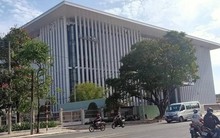 Hai phó giám đốc sở ở Cà Mau gửi đơn xin nghỉ công tác trước tuổi