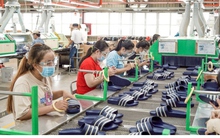 Thiếu vốn khiến nhiều DN "vay đại, vay nóng" qua lúc khó khăn