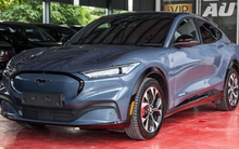 Chủ tịch Ford: Mỹ chưa sẵn sàng cạnh tranh xe điện với Trung Quốc