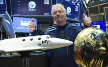 1 tuần sau thảm kịch nổ tàu lặn Titan, tỷ phú Mỹ bất ngờ mở thêm chuyến thám hiểm không gian giá 10 tỷ đồng