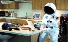 Những phát minh và sản phẩm phụ của NASA mà bạn có thể tìm thấy trong nhà của mình