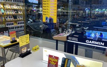 Cuộc chiến hạ giá hàng công nghệ tại các hệ thống bán lẻ chưa có hồi kết