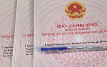 Làm giả sổ đỏ, giả mạo chữ ký công chứng viên để chiếm đoạt 400 triệu đồng